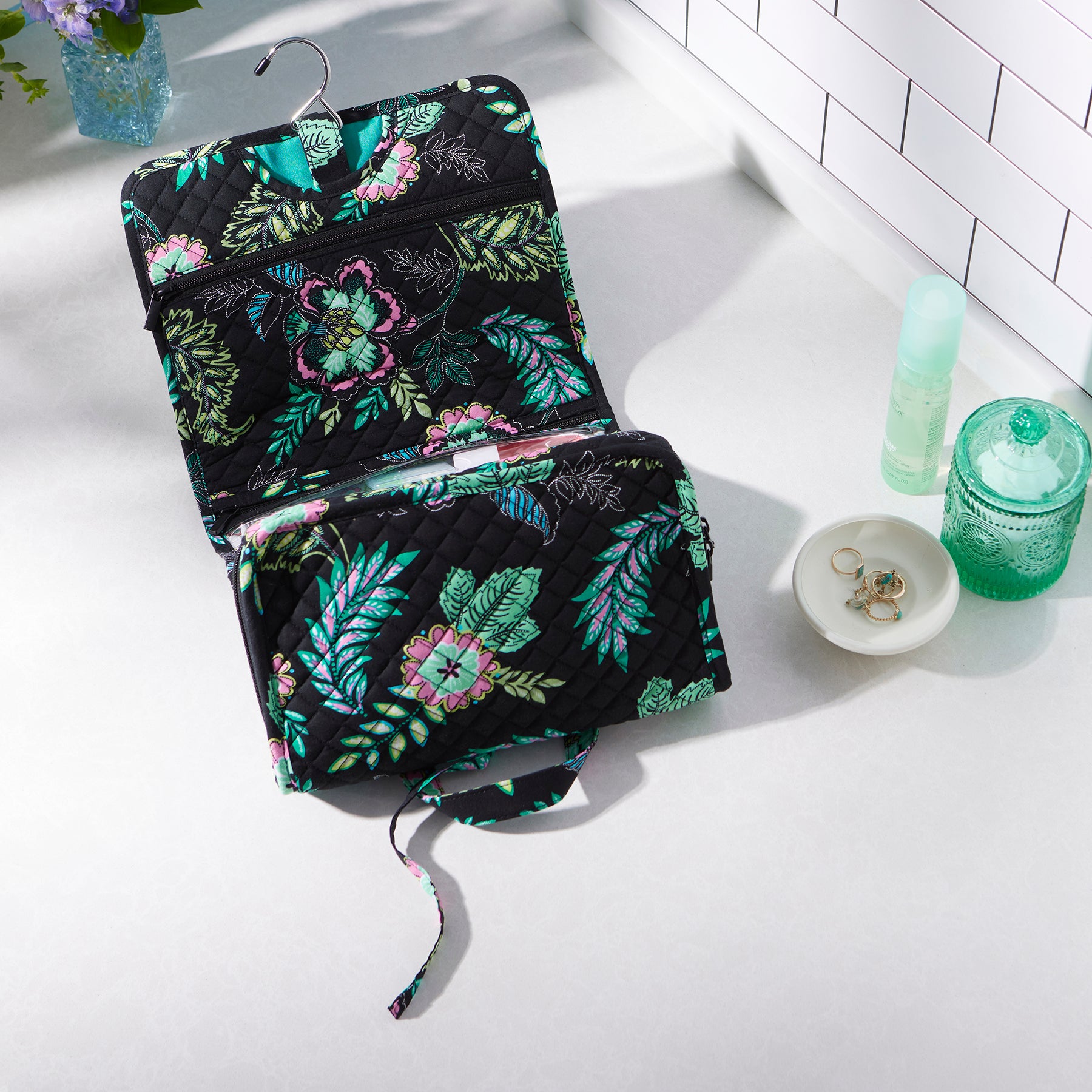 Hanging Travel Organizer