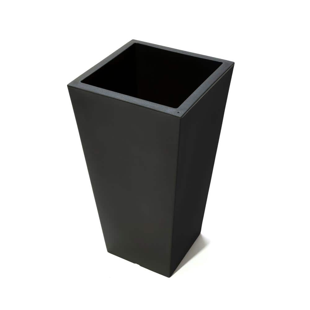 Step2 15 in. x 28 in. Tremont Tall Square Tapered Planter Onyx Black 523499