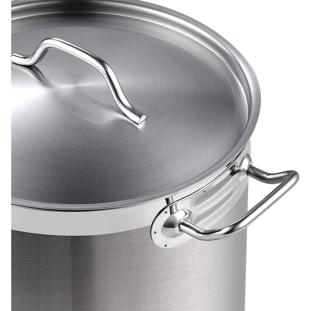 Cooks Standard Professional Grade 11 qt. Stainless Steel Stock Pot with Lid 02615