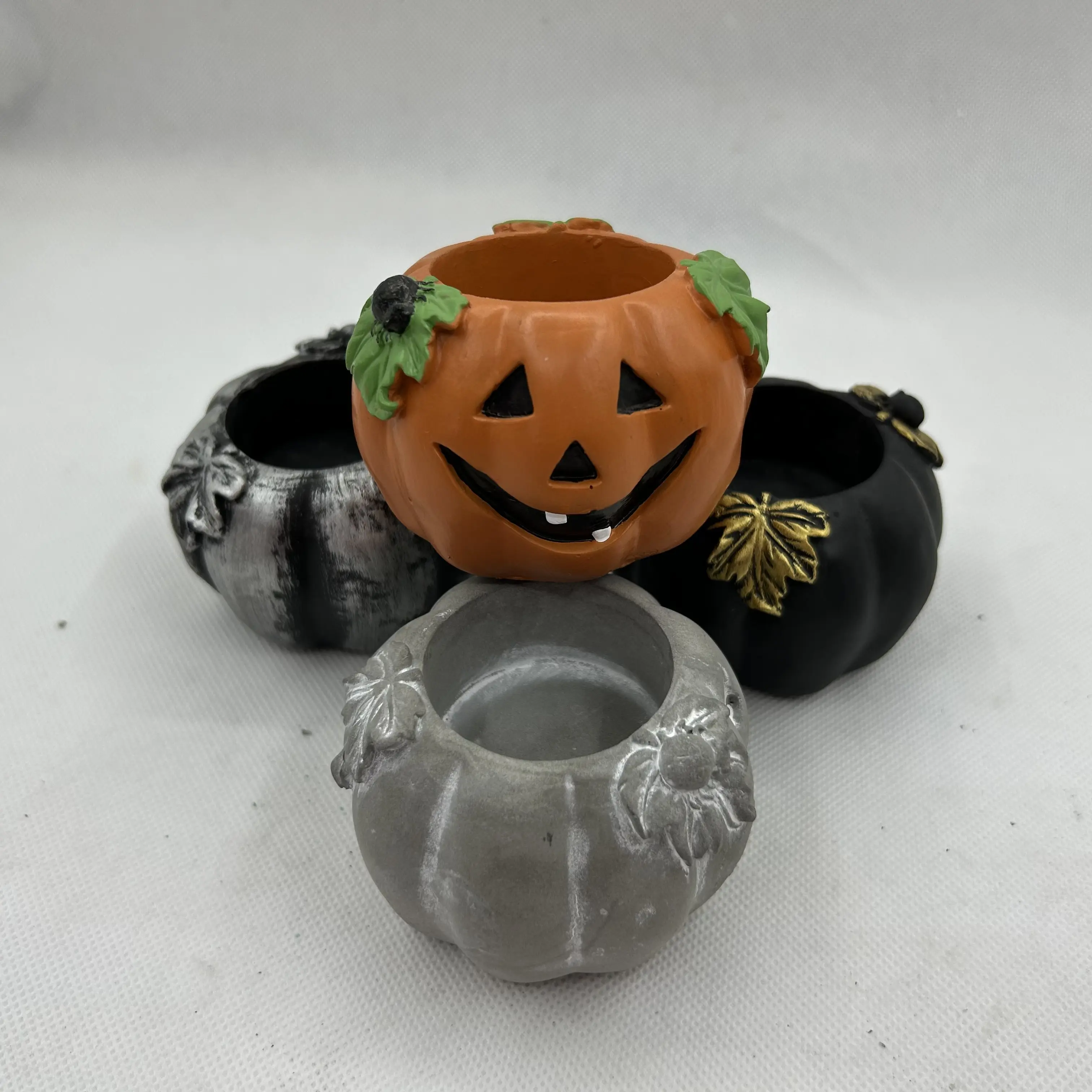 Garden Supplies Halloween Decor Cement Artificial Flowers Plant Pots for Garden Ornaments