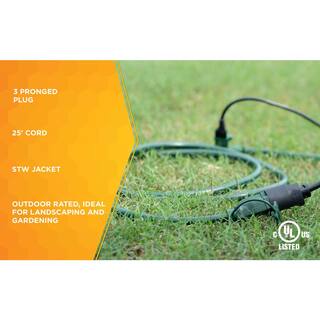 Woods 25 ft. 143 Multi-Outlet (3) Garden Outdoor Medium-Duty Extension Cord Green 3030