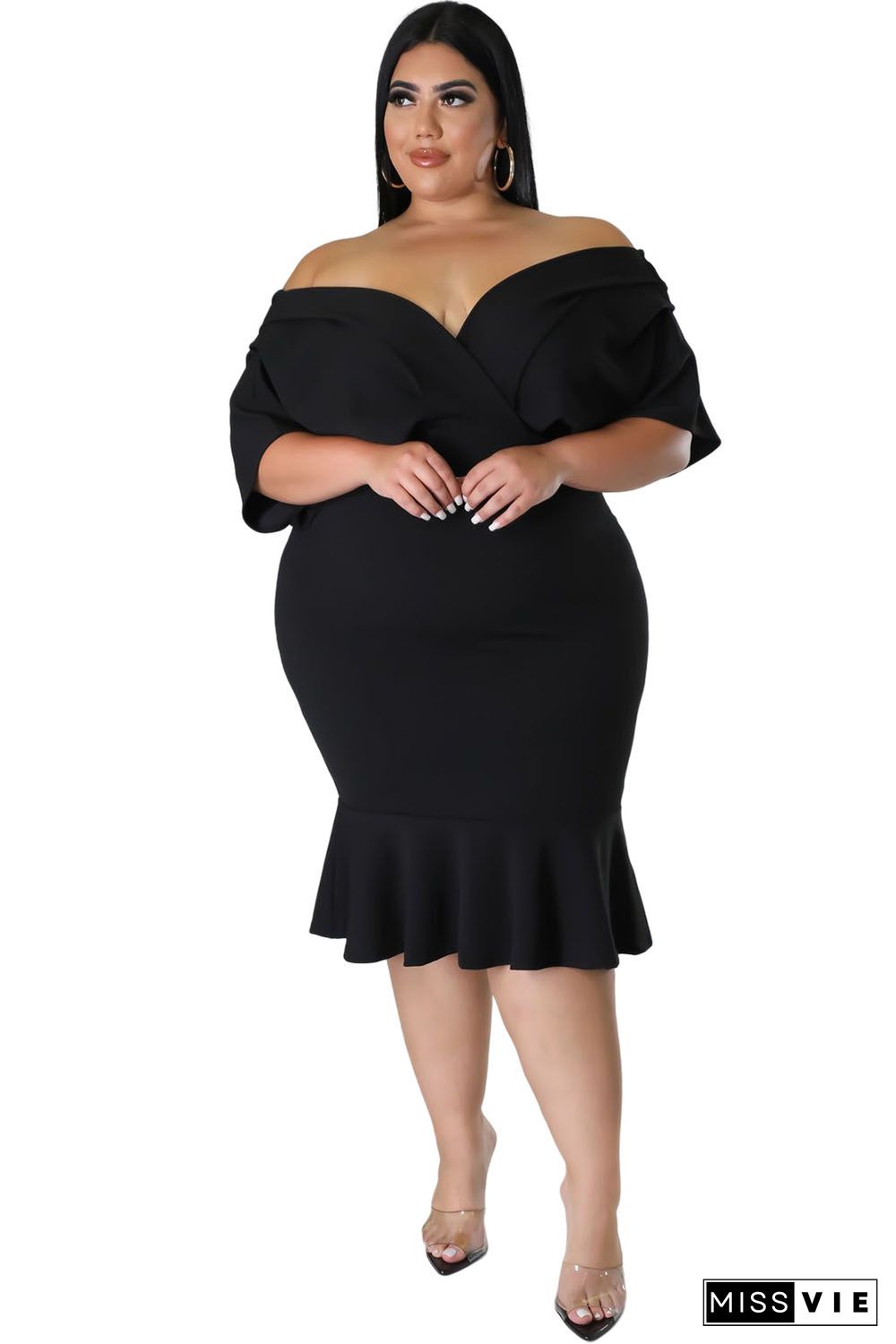 Black Plus Size Pleated V Neck Ruffle Hem Bodycon Dress