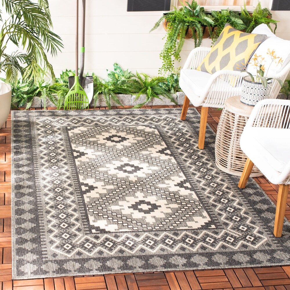 SAFAVIEH Veranda Eyvor Indoor/ Outdoor Waterproof Patio Backyard Rug