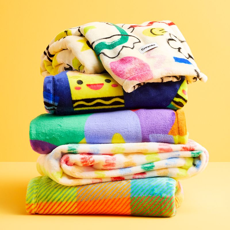 Crayola? X Kohl's Crayola Plush Throw Blanket