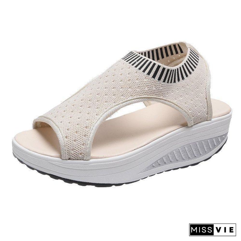 Women Thick-Soled Hollow Flyknit Sandal