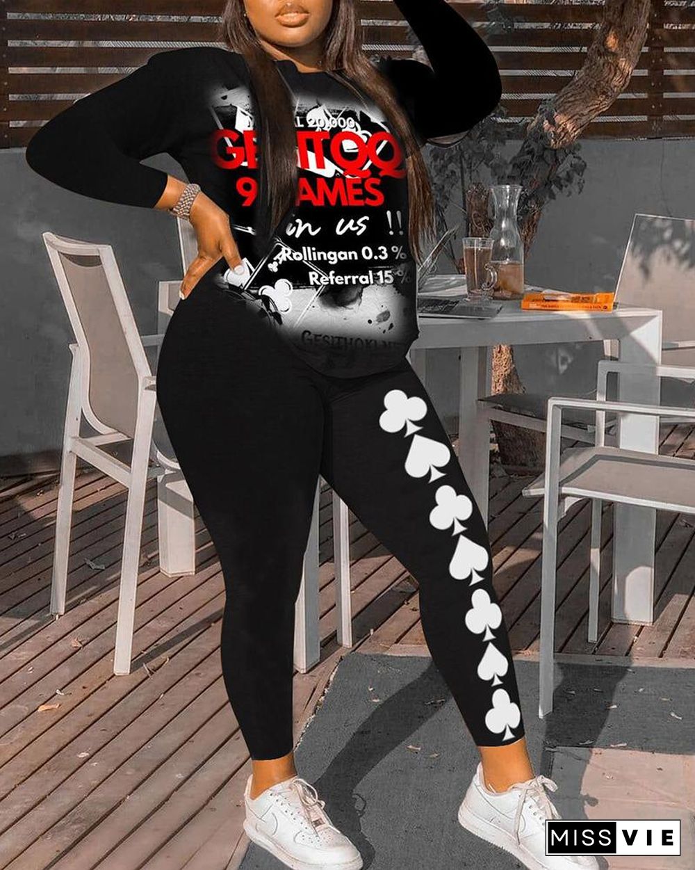 Letter Print Casual Top & Poker Print Pants Set