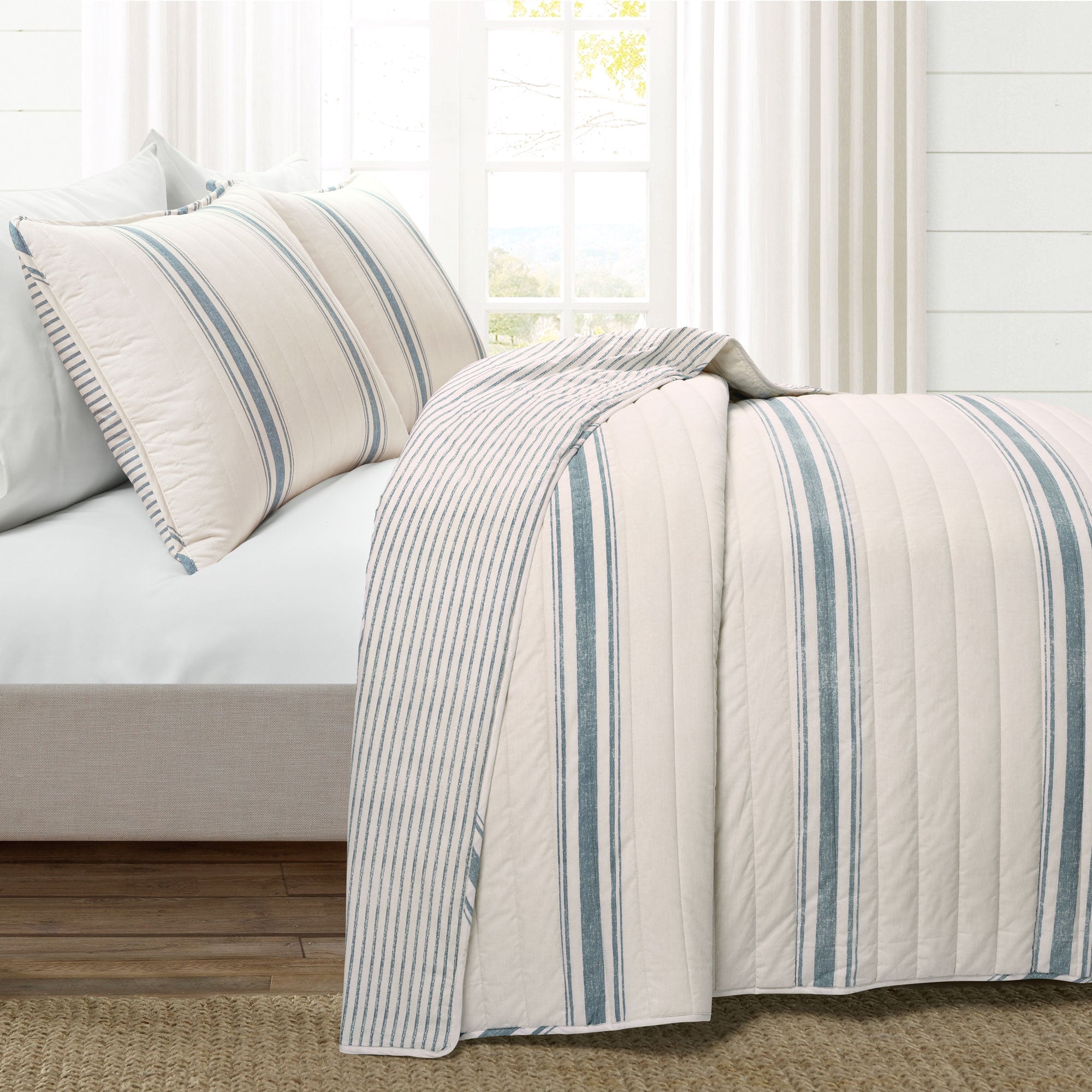 Farmhouse Stripe Reversible Cotton Quilt Set