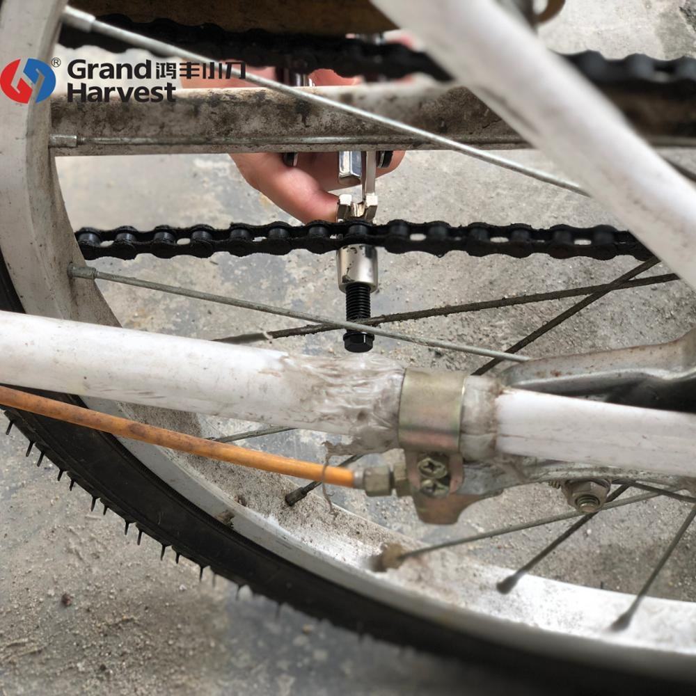 No MOQ  Essential Mountain Bike Tools Metal Chain Cutter Cycle Repair Kit Bicycle Chain Breaker