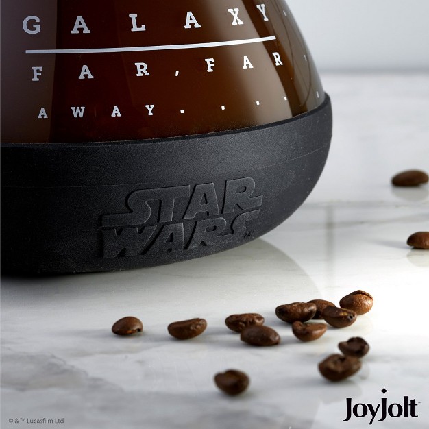 Joyjolt Star Wars Eye Chart Airtight Cold Brew Iced Coffee Maker 48 Oz Non slip Silicone Base Glass Pitcher