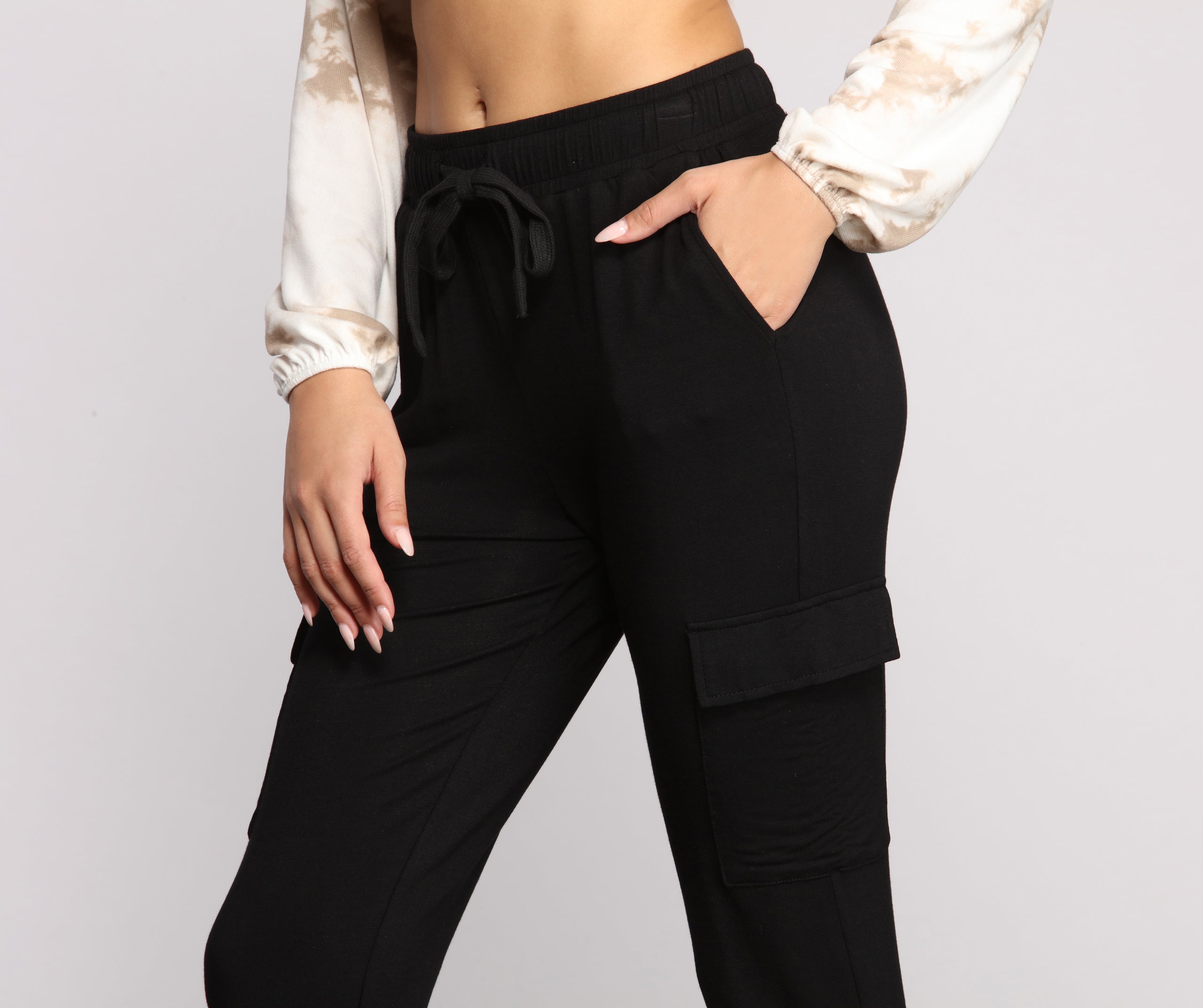 Essential High Waist Cargo Joggers