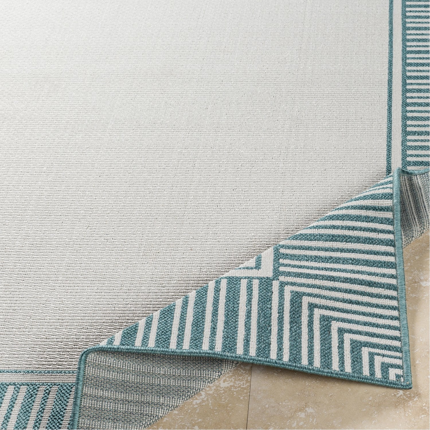 Alfresco Rug in Teal & White