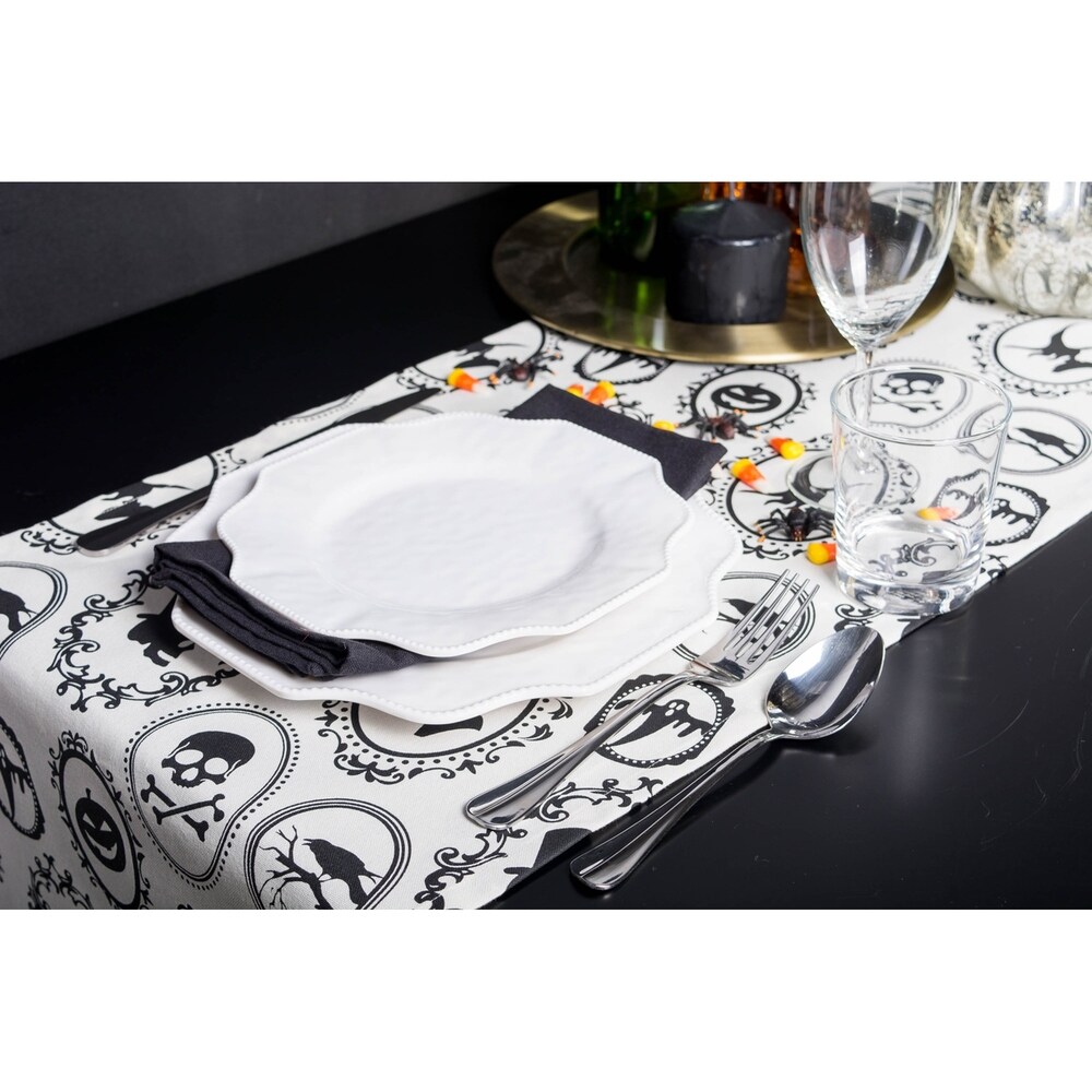 DII Haunted House Table Runner