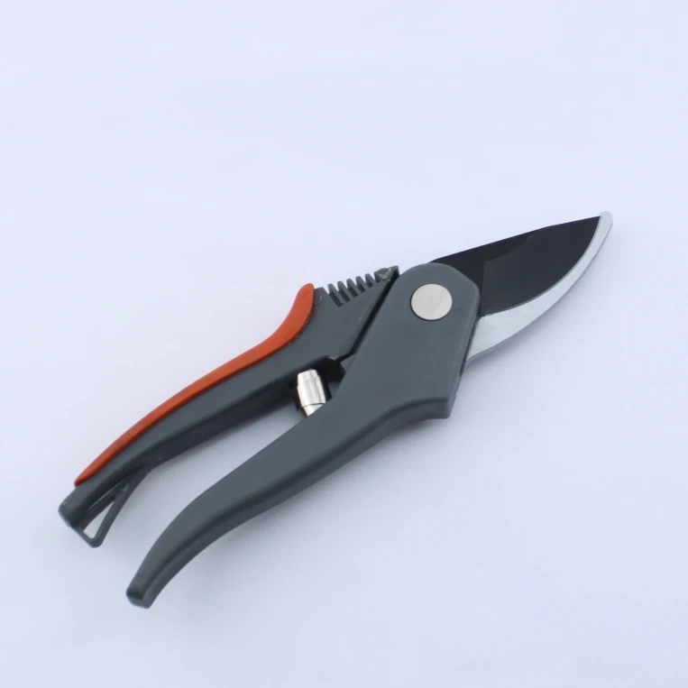 Chinese Carbon Steel Pruning Scissors Garden Bonsai Serrated Cutting Hand Garden  Tools