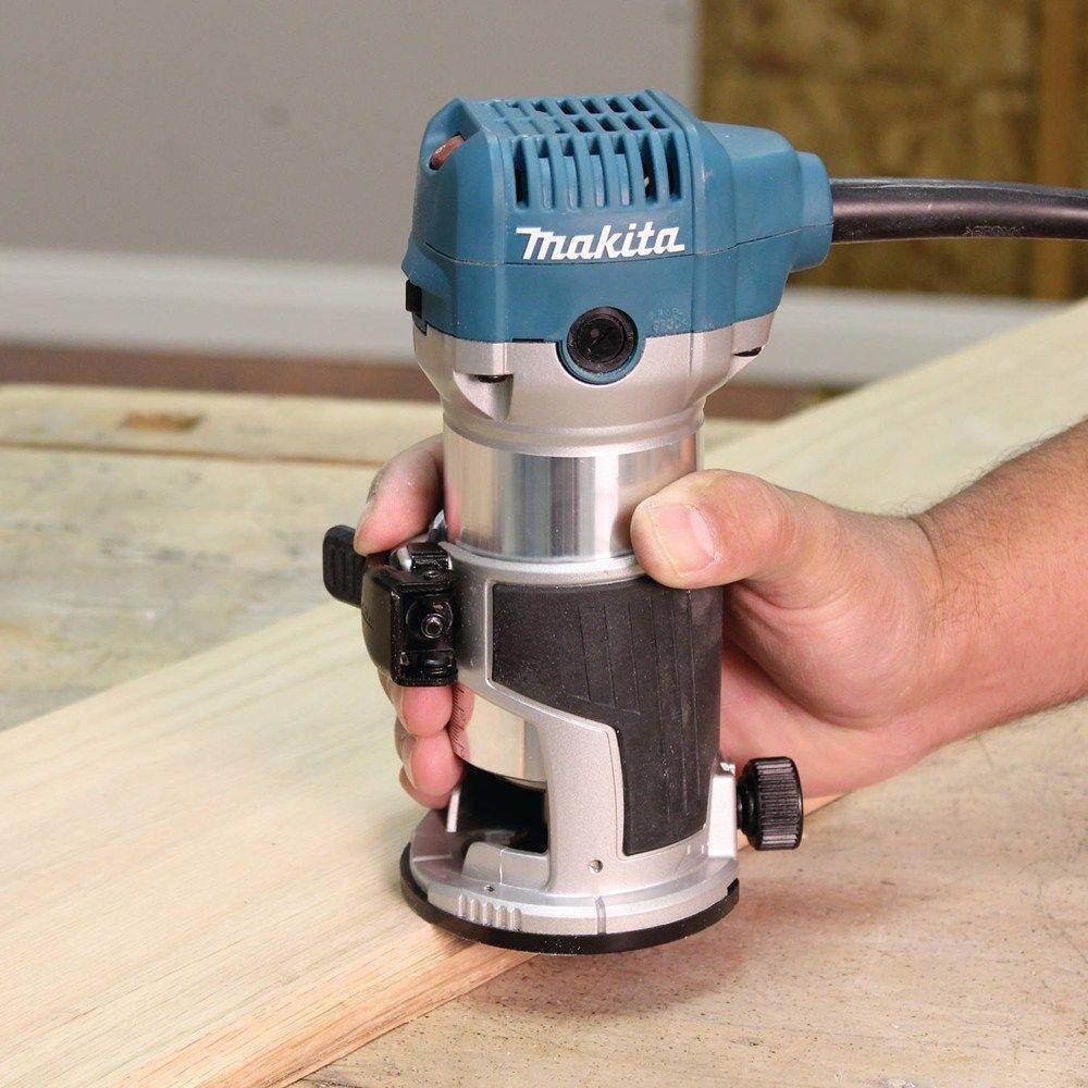 Makita 6.5 Amp 1-14 HP Fixed Base Corded Compact Router with Dust Extracting Attachment RT0700C RT0701C XTR01 RT0701C195559-1