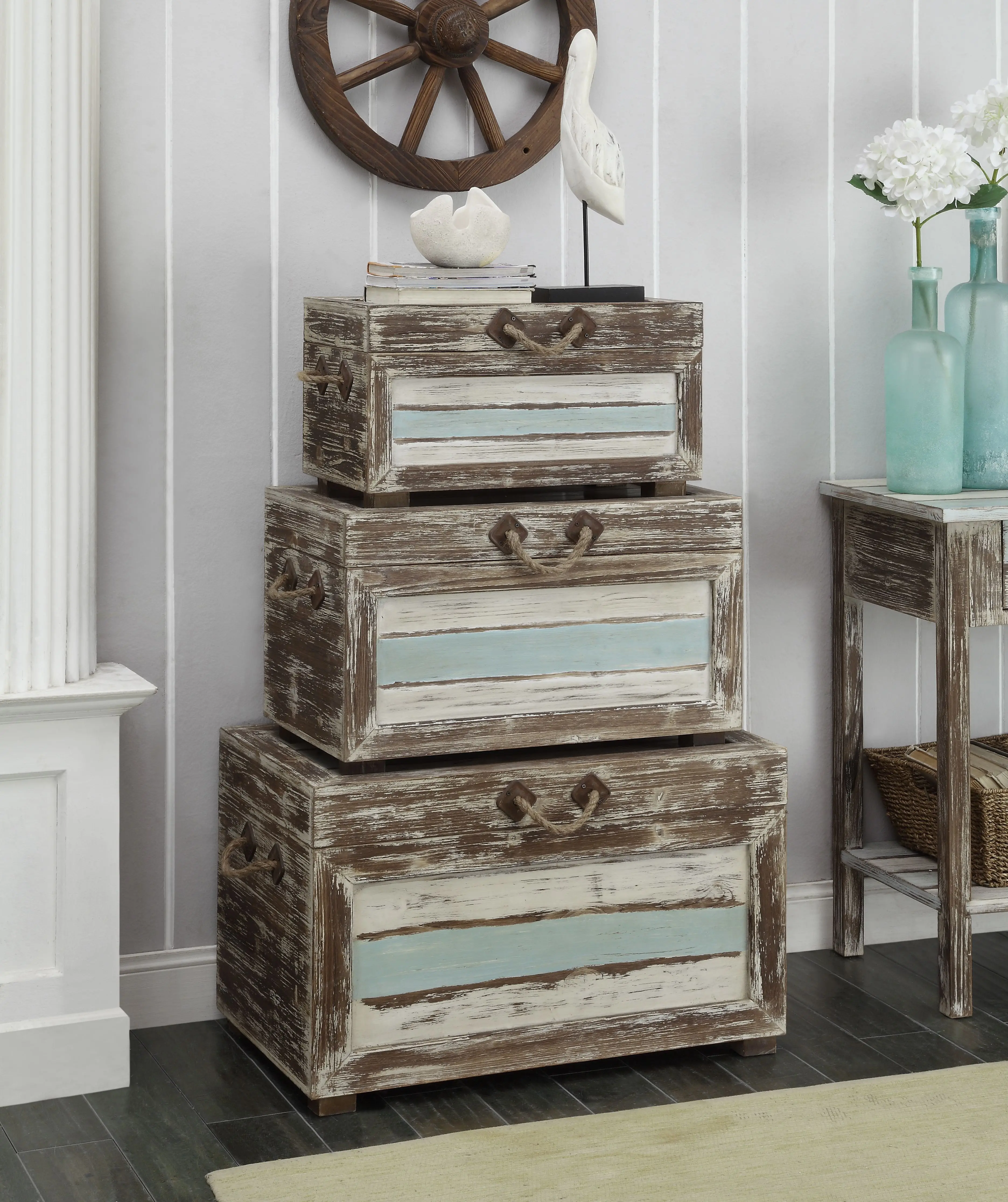 Glory Coastal Style Nesting Trunks， Set of 3