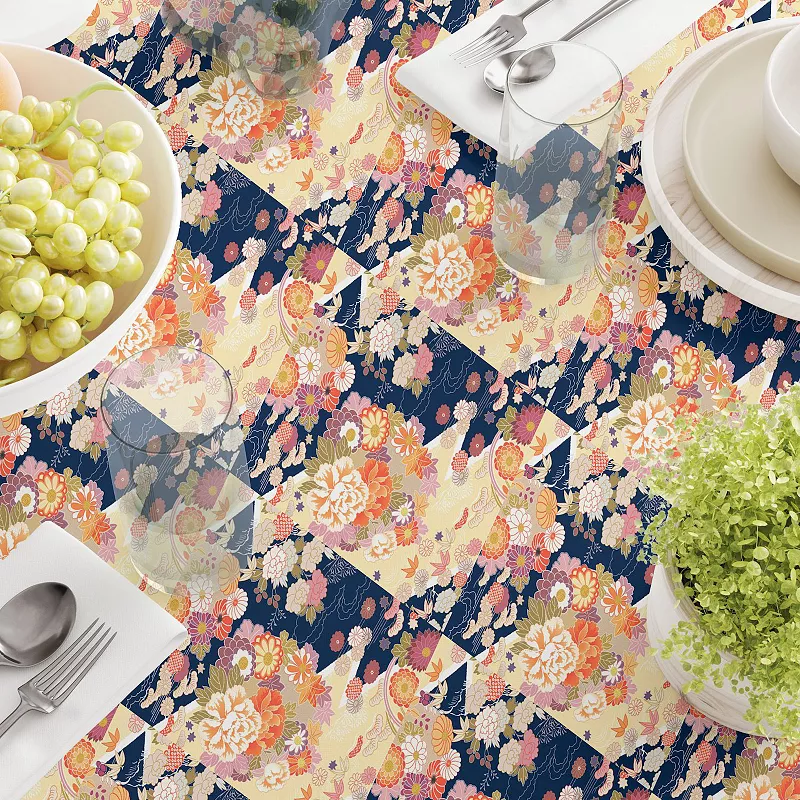 Round Tablecloth， 100% Polyester， 70 Round， Japanese Flower Pattern