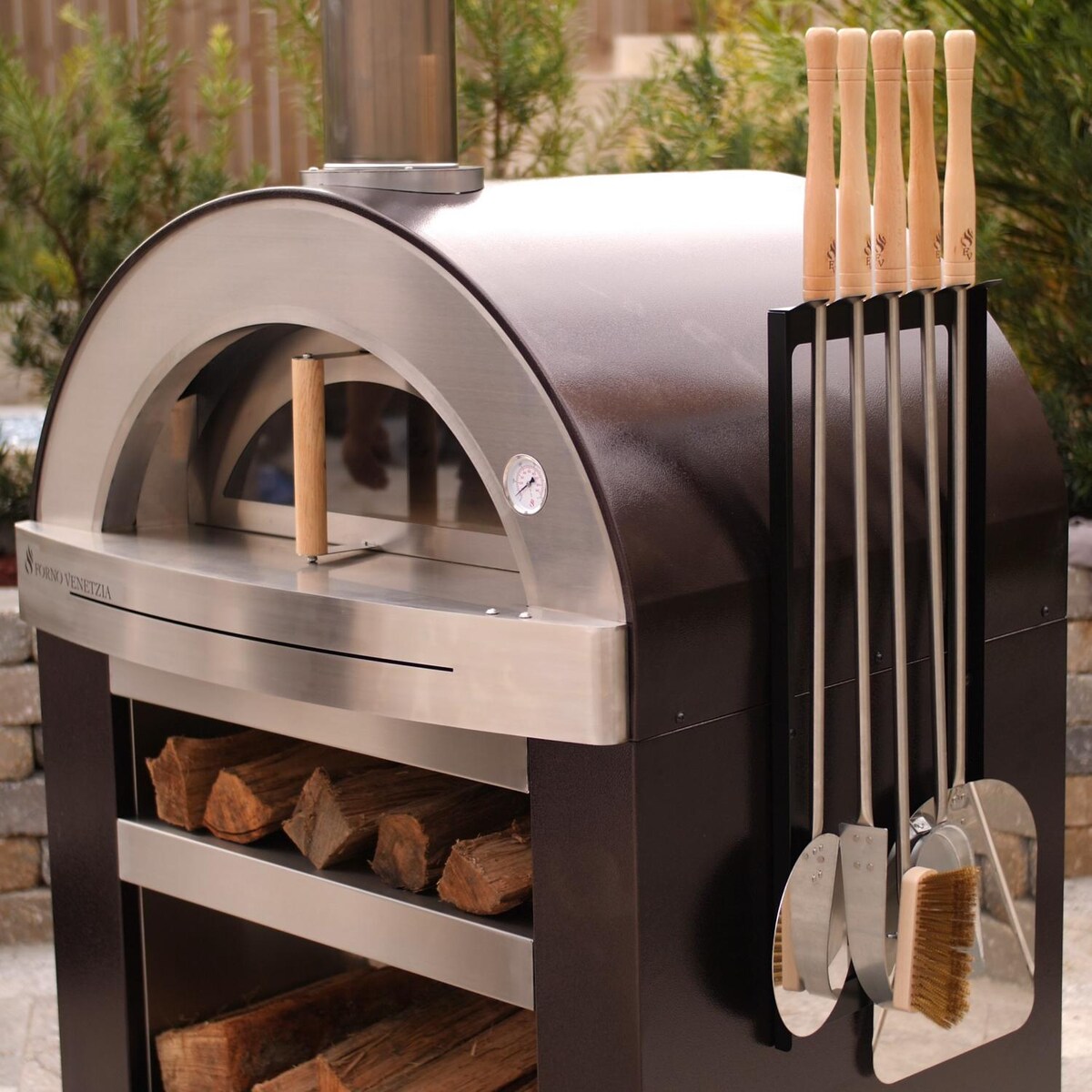 Forno Venetzia Torino 500 62-Inch Outdoor Wood-Fired Pizza Oven