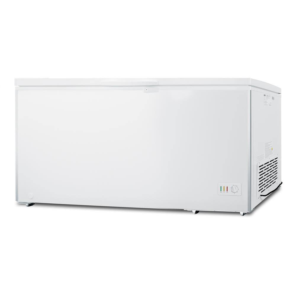 Summit Appliance 17.2 cu. ft. Manual Defrost Chest Freezer in White SCFM183