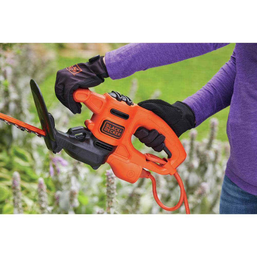 BEHT150 BD 3.2 Amps 17-in Corded Electric Hedge Trimmer ;