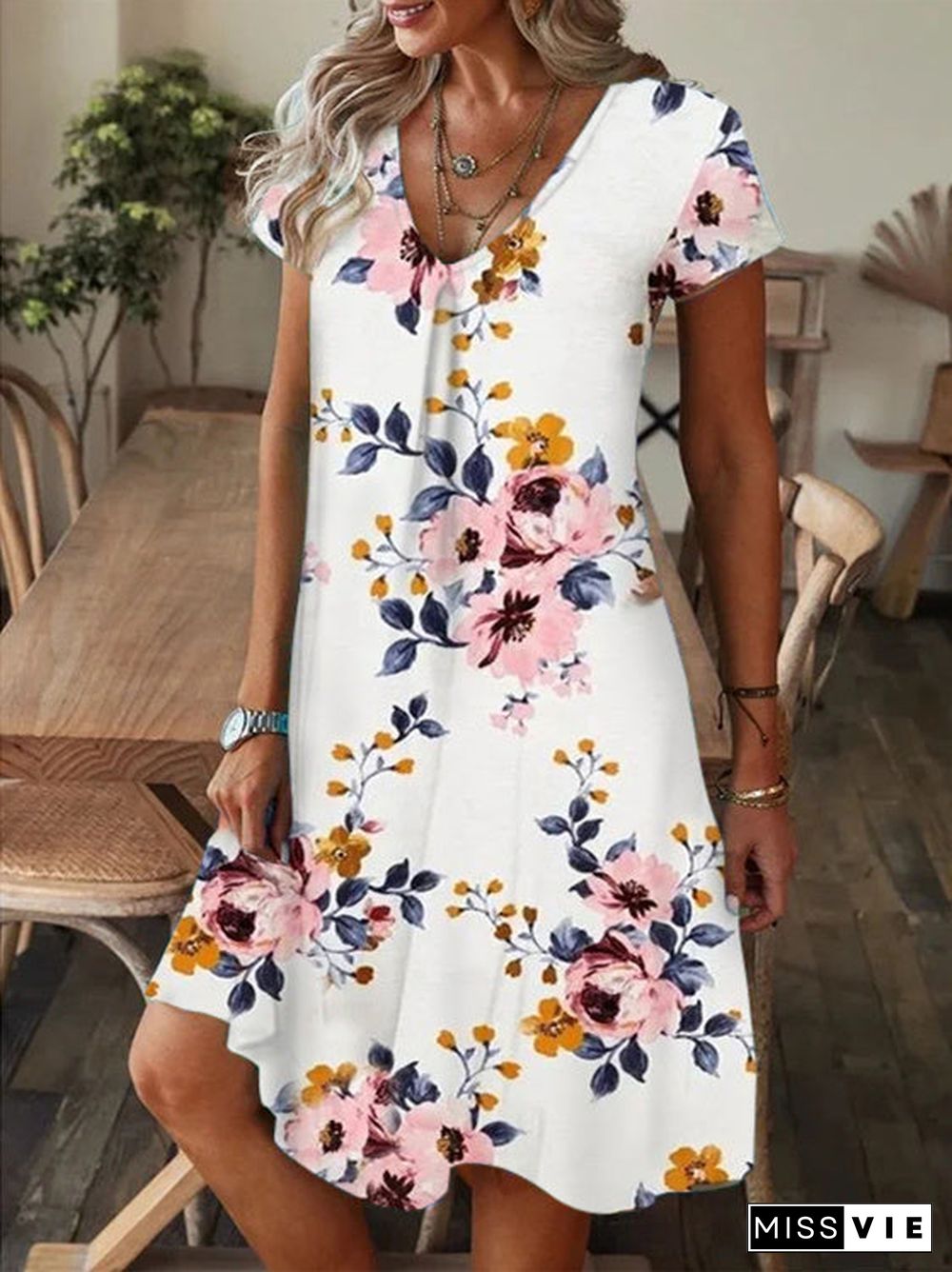 Women's Short Sleeve V Neck Floral Printed Casual Midi Dress