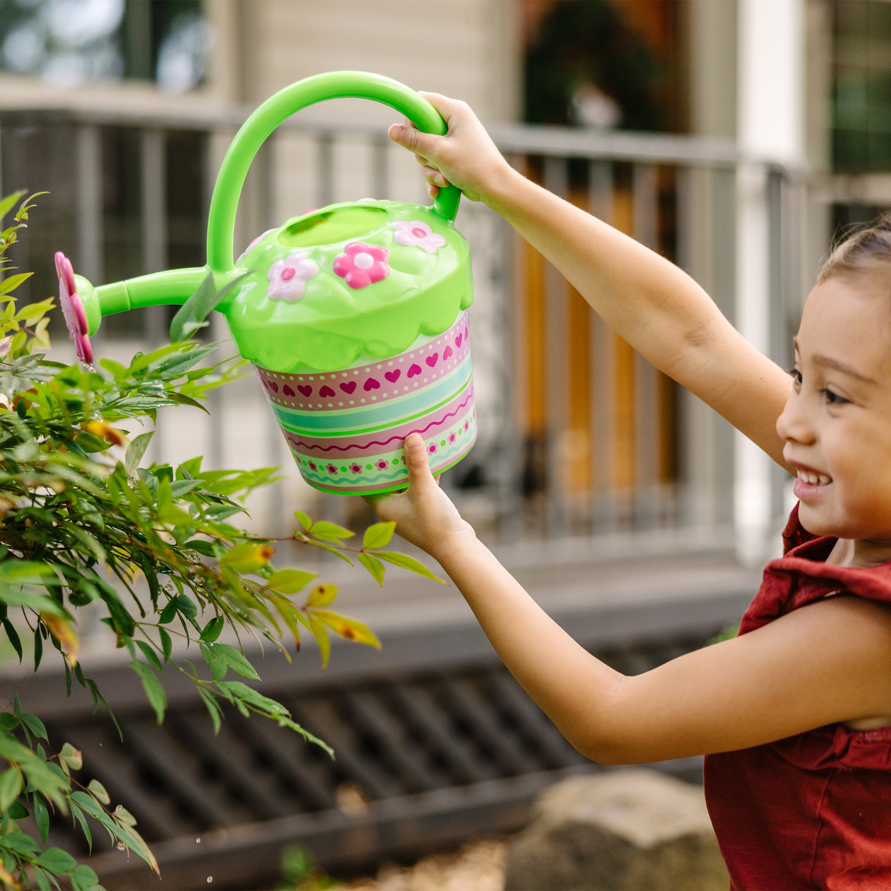 Melissa and Doug Sunny Patch Pretty Petals Flower Watering Can - Pretend Play Toy