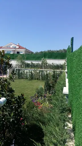 Fencing%80 Grass Wire Fence (ARTIFICIAL) reliable fencing