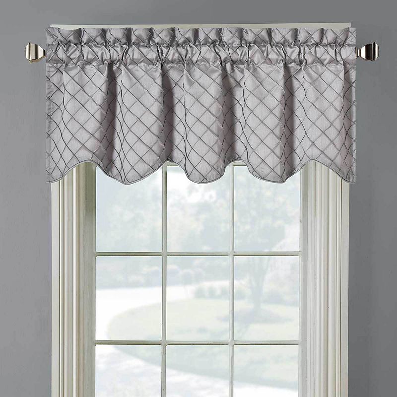 Diamond Pintuck Lined Window Valance 52Wx17L (Single)