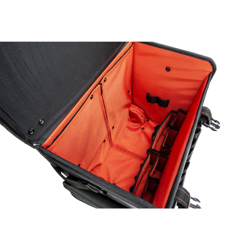 18 Tradesman Rolling Tool Bag