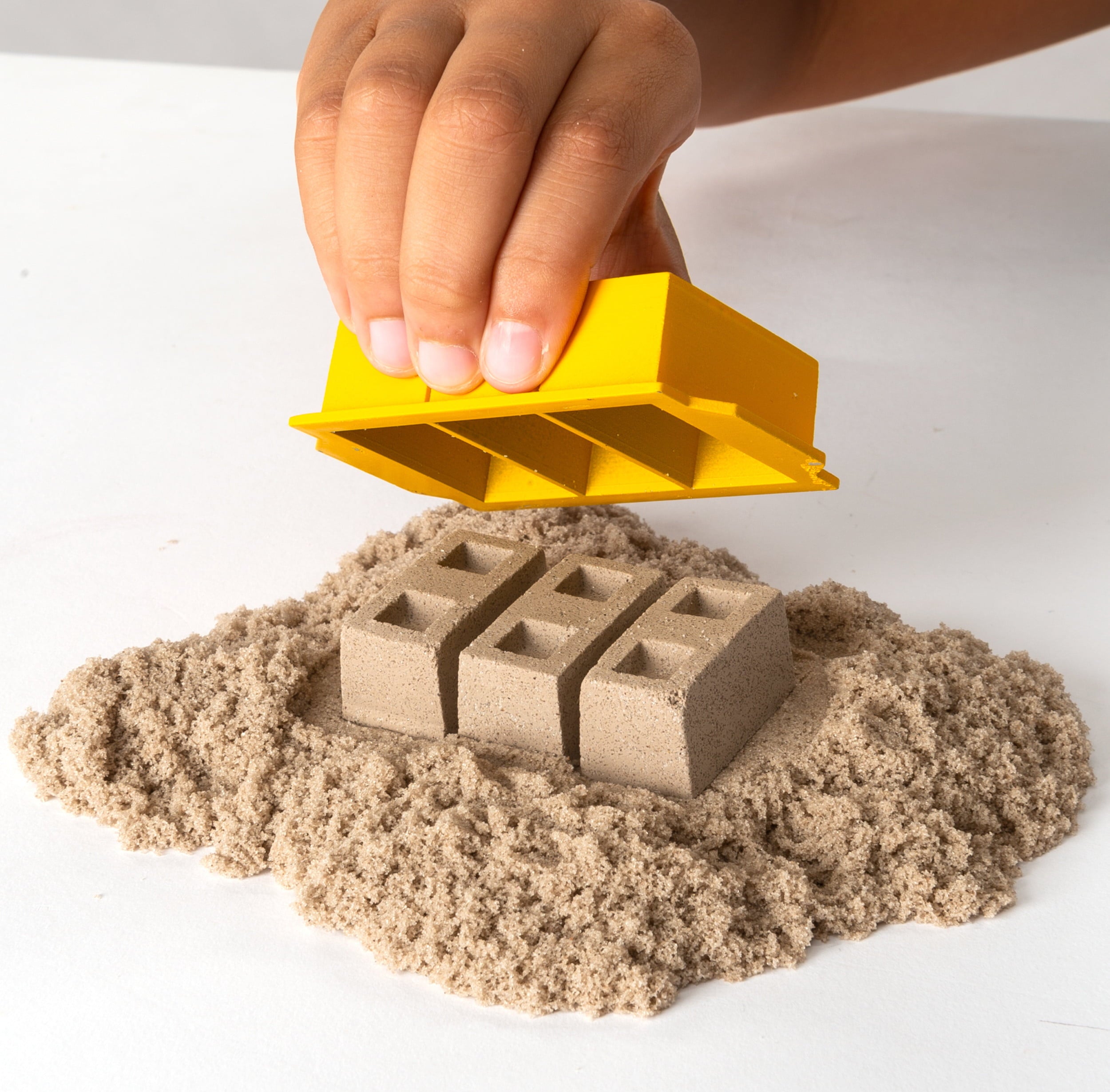 Kinetic Sand, Dig & Demolish Playset with 1lb Kinetic Sand and Toy Truck, Play Sand Sensory Toys for Kids Ages 3 and up