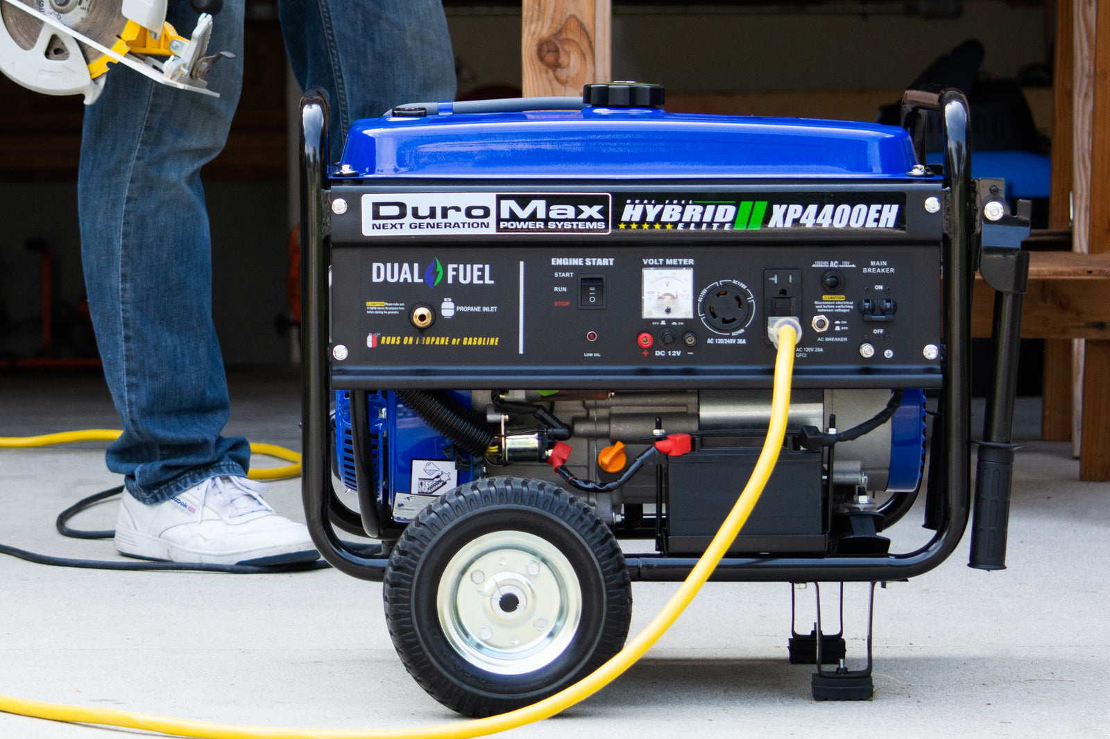 4,400 Watt Dual Fuel Portable Generator