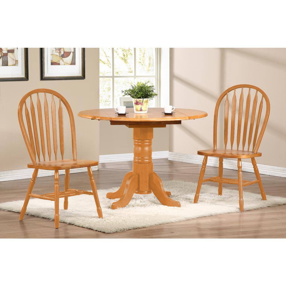 AndMakers Oak Selections 3-Piece Round Wood Top Light Oak Extendable Dining Set with Drop Leaf BH-4242-82-LO3P