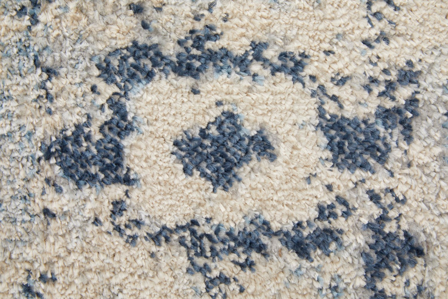 Wyllah Medallion Ivory / Blue Rug