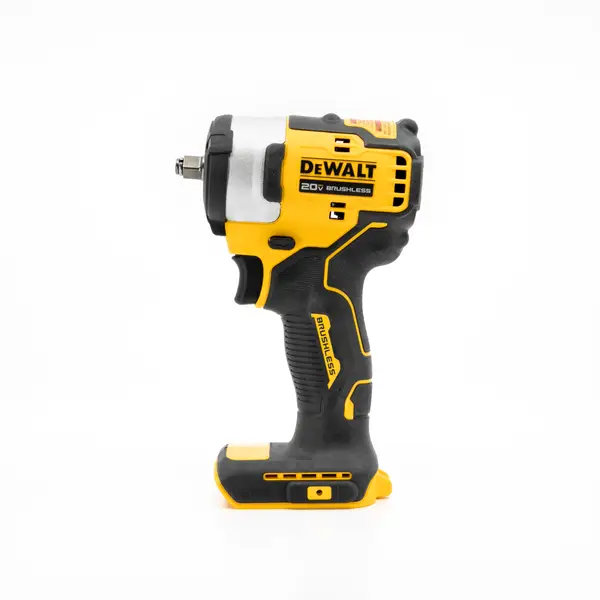 DEWALT DCF913B 20V MAX 3/8 Compact Impact Wrench