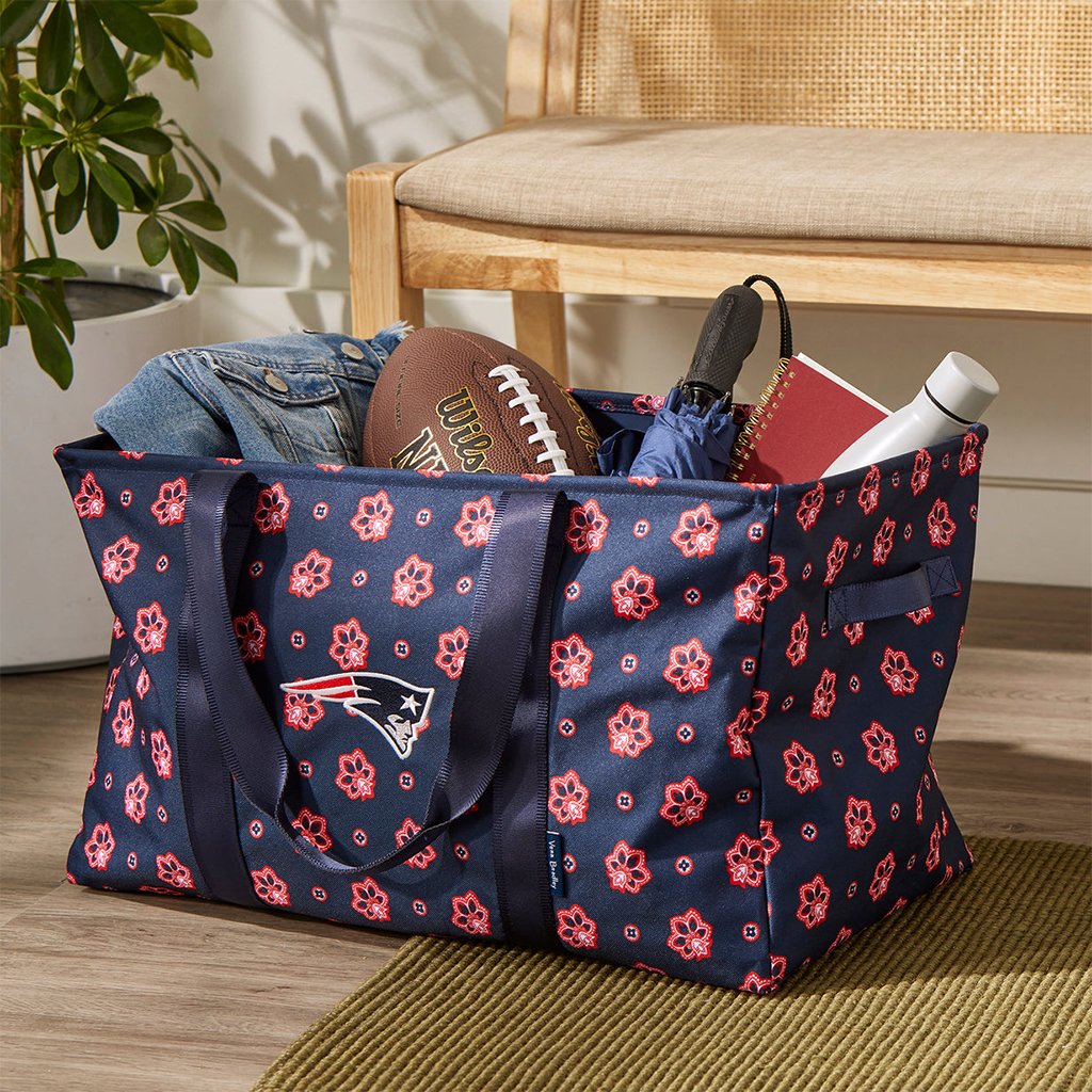 Vera Bradley  NFL ReActive Large Car Tote in New England Patriots Bandana