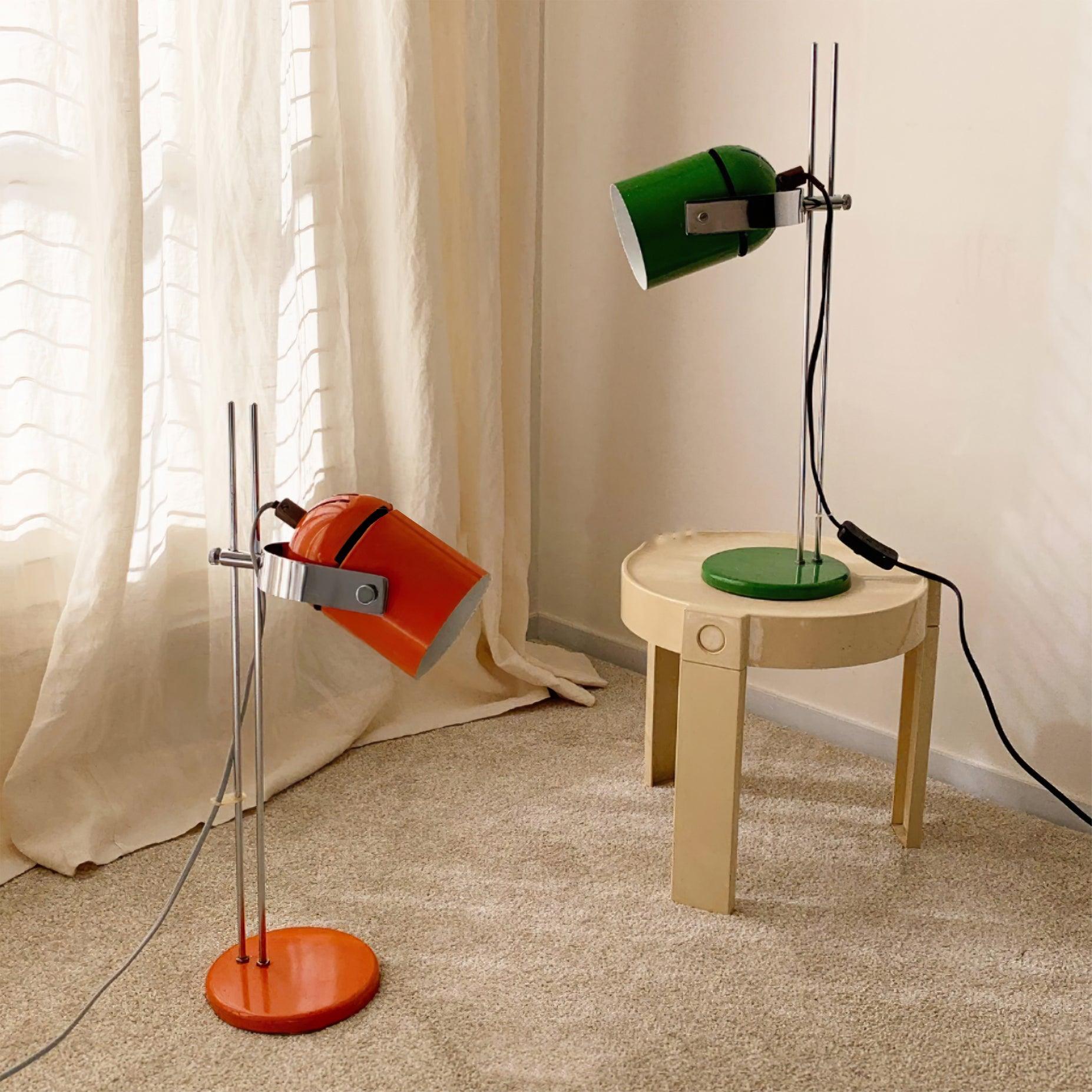 Adjusta Liftable Desk Lamp