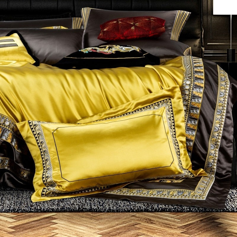 Smaddy Vintage Silk Bedding Set