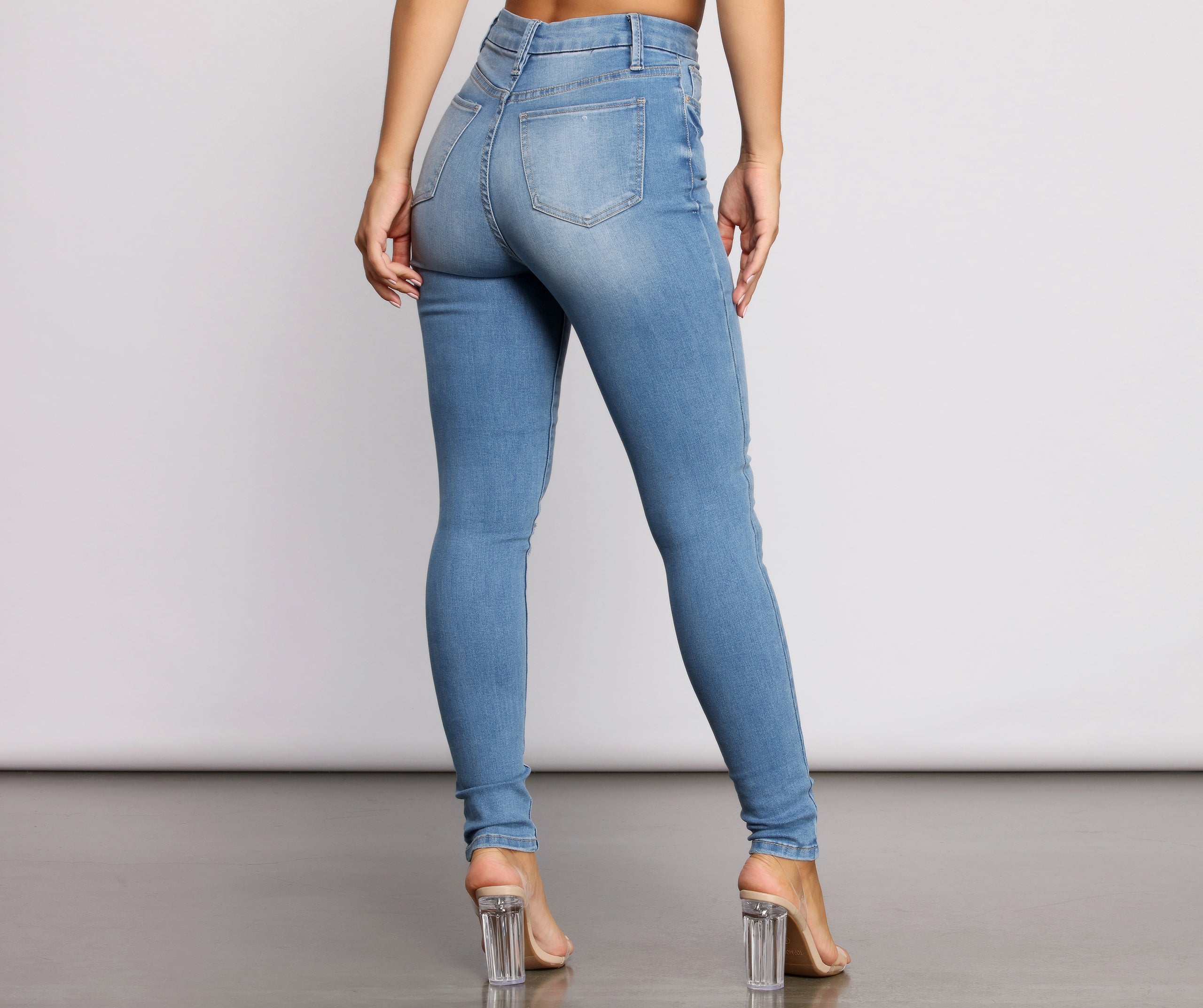 On the Rise Destructed Skinny Jeans