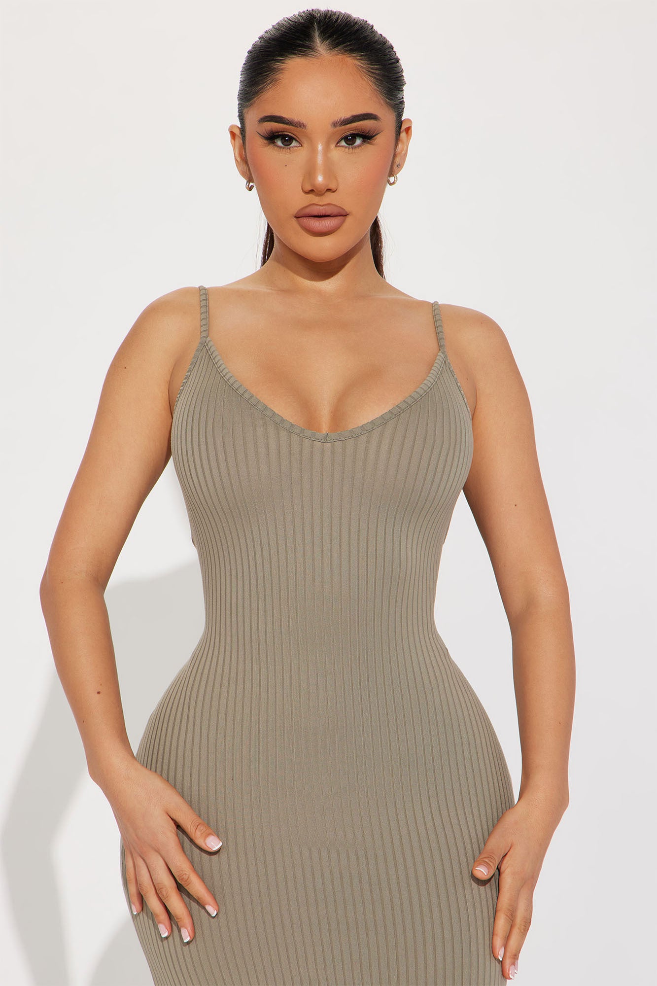 Brenda Ribbed Midi Dress - Olive