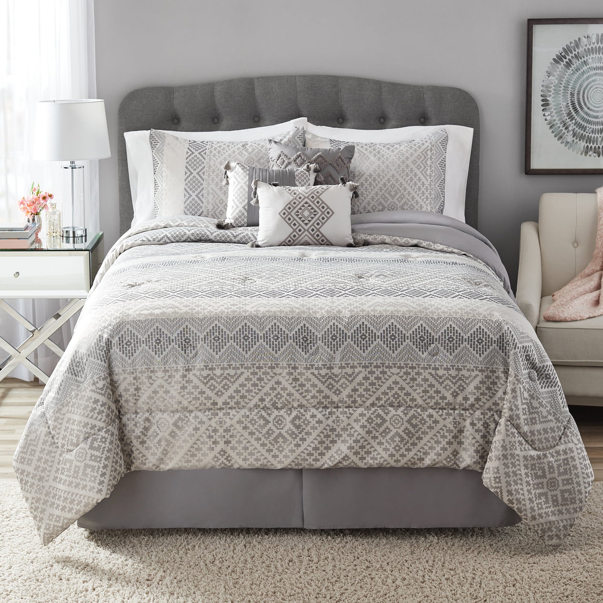 Mainstays 7 Piece Diamond Comforter Set， Shams， Dec Pillows， Bed Skirt， Grey， Full/Queen