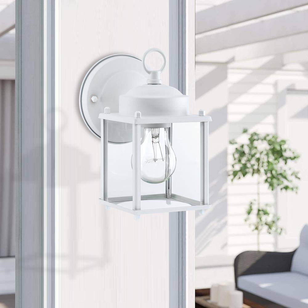 Hukoro 2-Pack 1-Light Outdoor Wall Light with Matte White and Clear Glass Shade 2F10511-WH