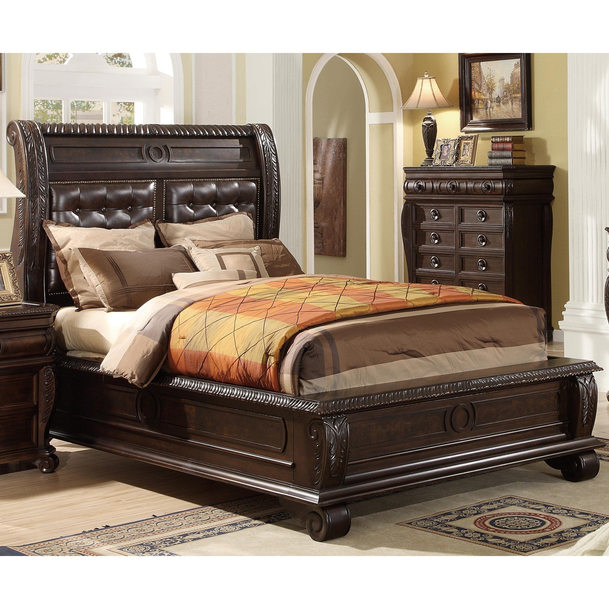 Hillsboro II King Sleigh Bed