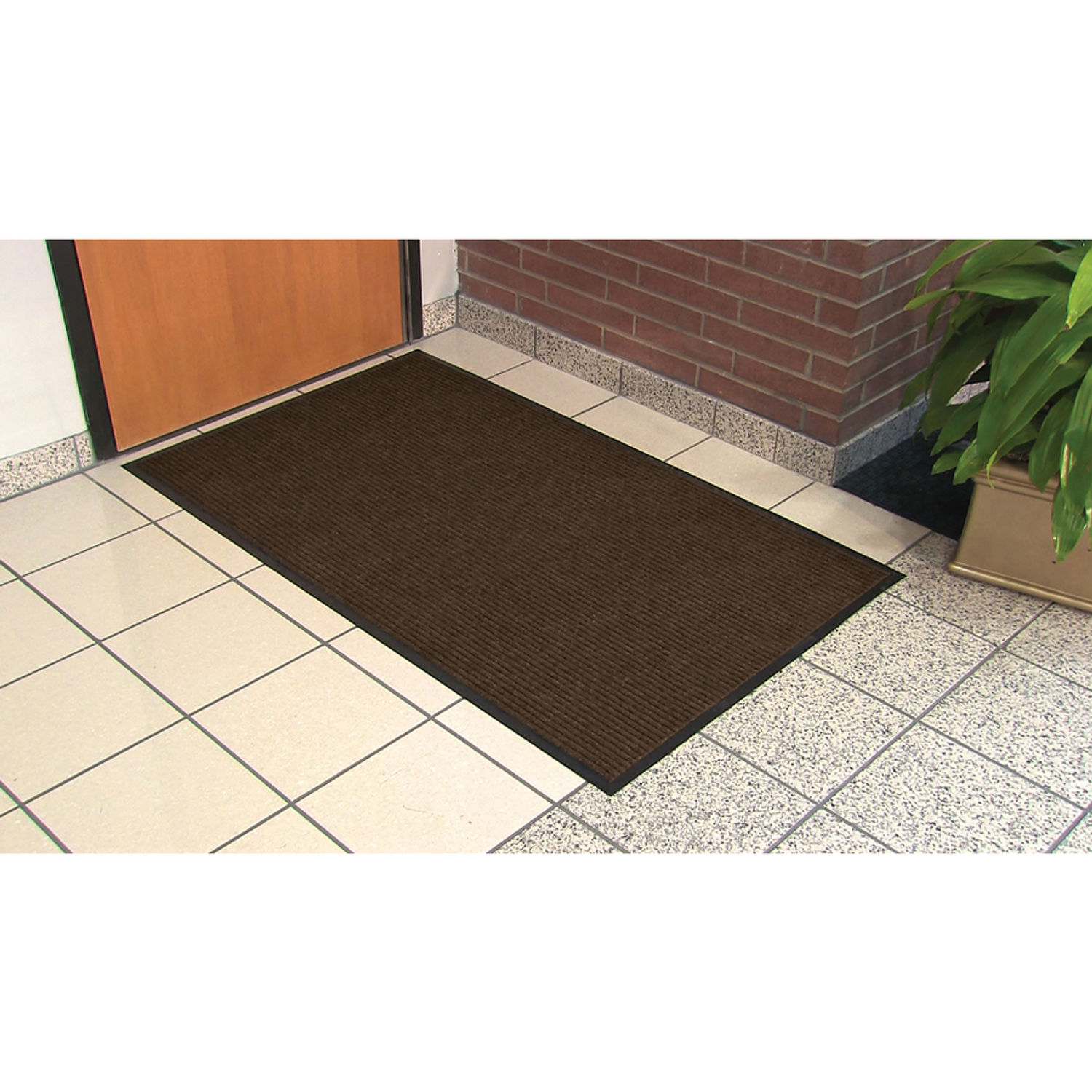 Gold Dual-Rib Hard Surface Floor Mat by Genuine Joe GJO02401