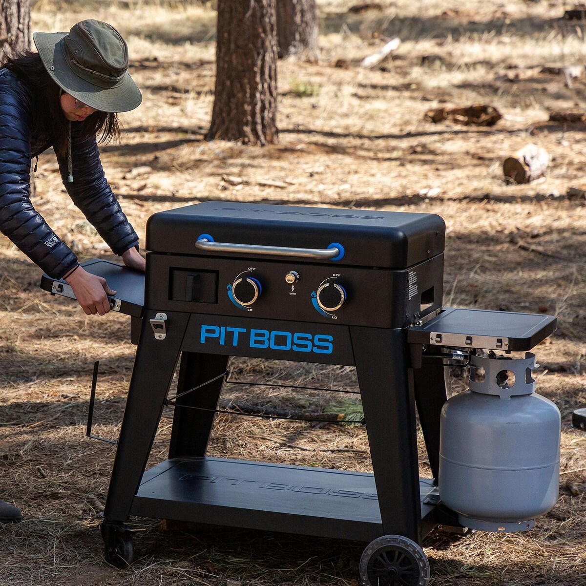 Pit Boss Ultimate 2-Burner Lift-Off Propane Griddle