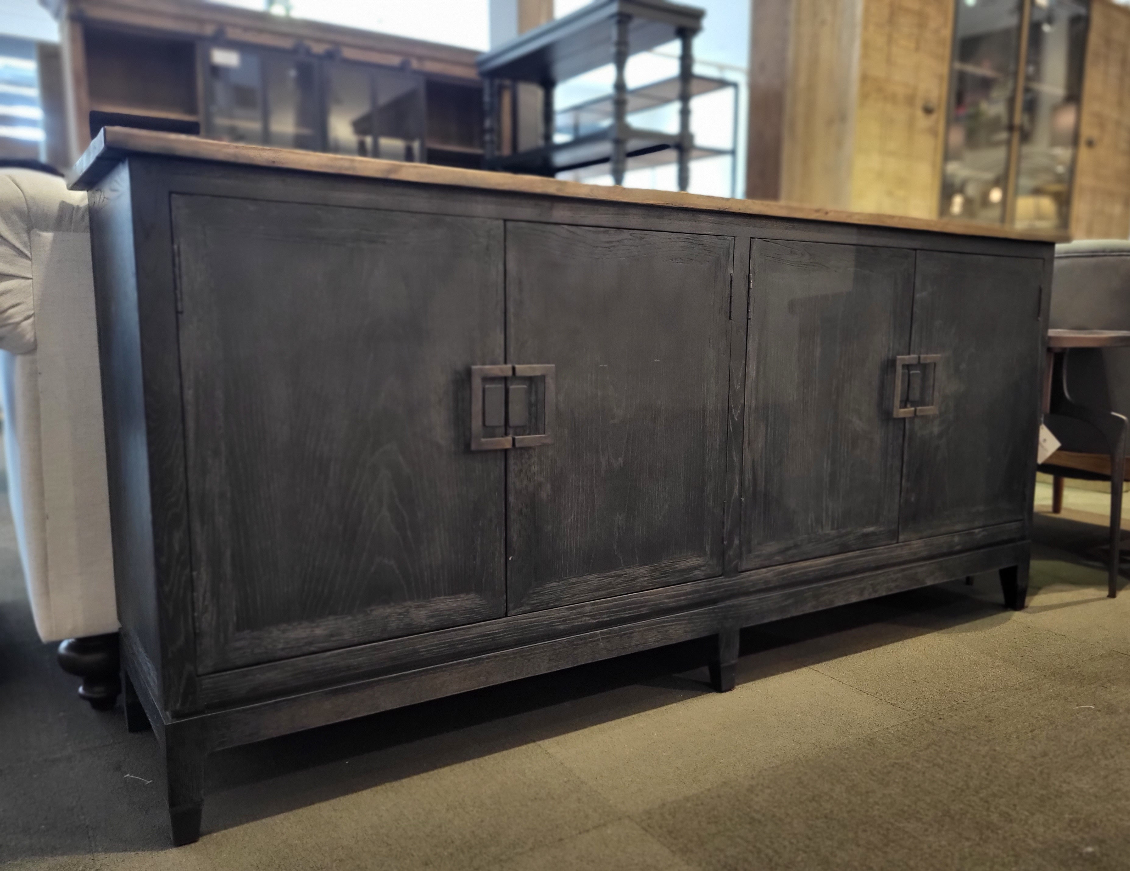 SANTINO SIDEBOARD