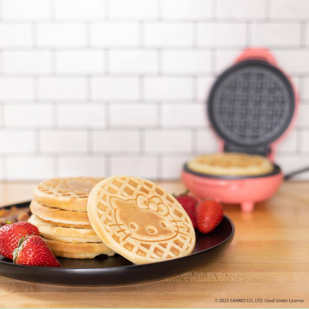 Uncanny Brands Pink Hello Kitty Mini American Waffle Maker WM3-KIT-HK1