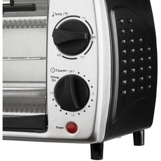 Brentwood Appliances 700 W Silver 4-Slice Toaster Oven and Broiler TS-345B