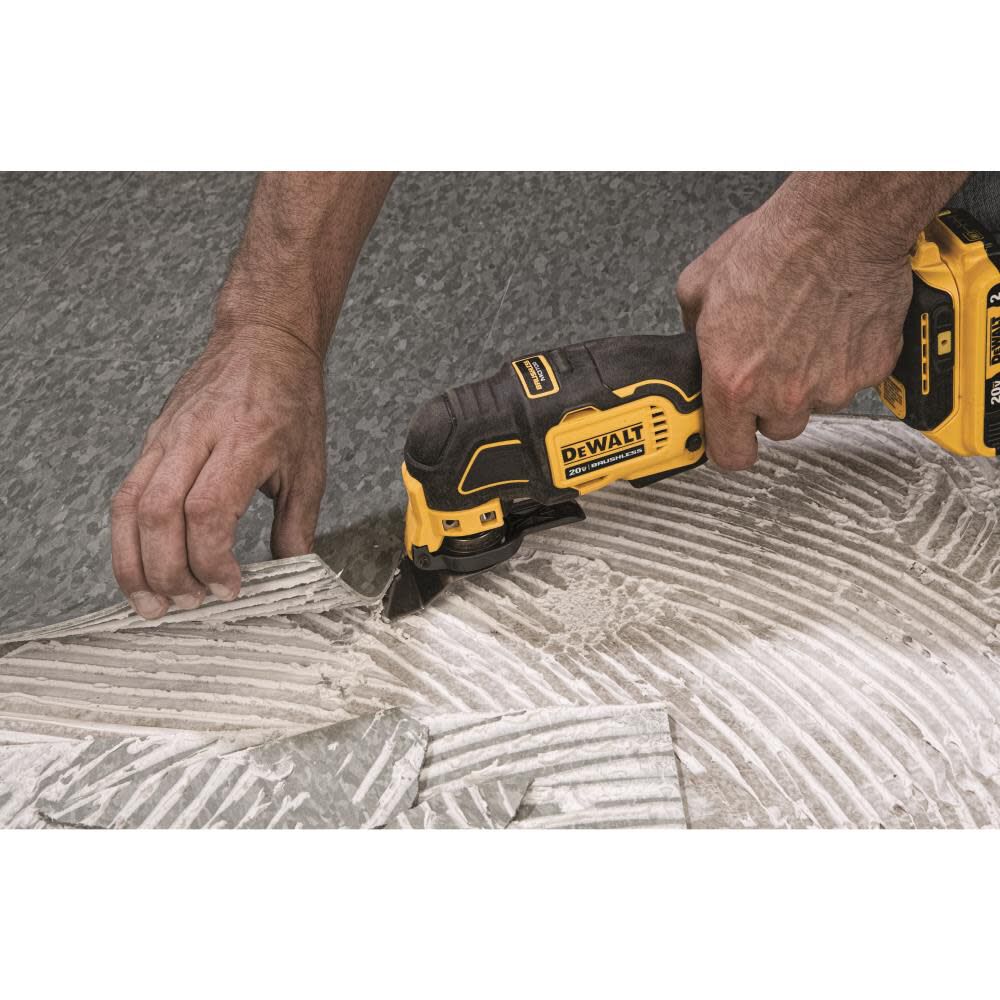 DEWALT ATOMIC 20V MAX* Brushless Cordless Oscillating Multi-Tool Kit DCS354D1 from DEWALT