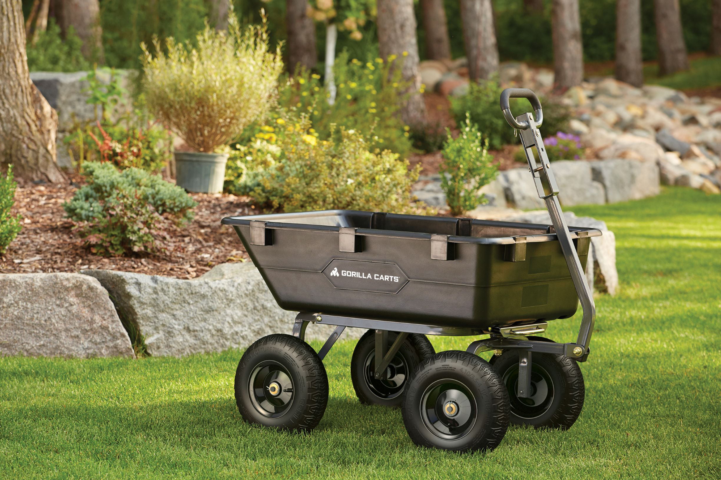 Gorilla Carts GOR6PS 1200-lb. Heavy-Duty Poly Dump Cart， 13 Tires