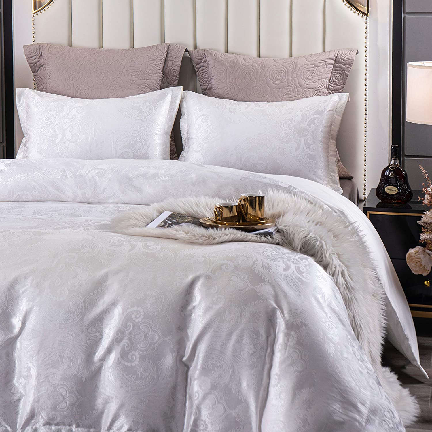 Duvet Cover Soft and Elegant Cotton Blend - Zipper Closure