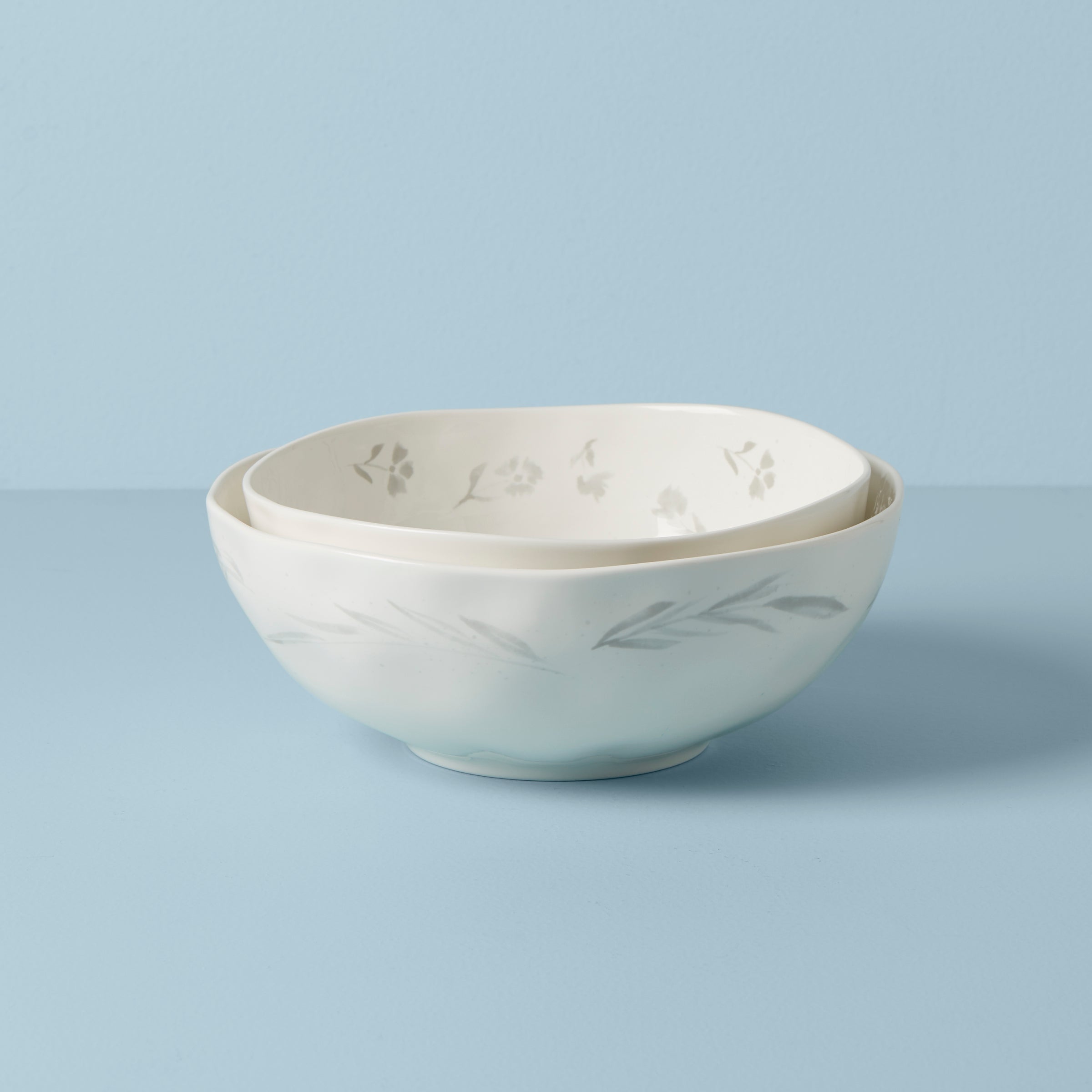 Oyster Bay 2-Piece Nesting Serving Bowls